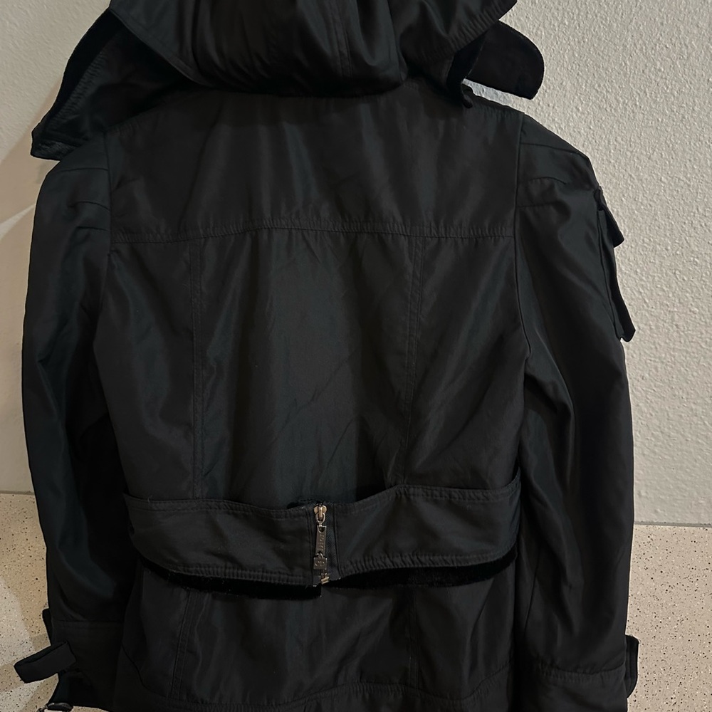 Dior Elegant Black Vest - Picture 3 of 12